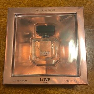 Victoria Secret Love Star Eau de Perfume, 1 oz